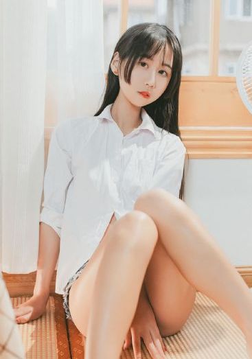 二嫫电影_超清迅雷电影在线