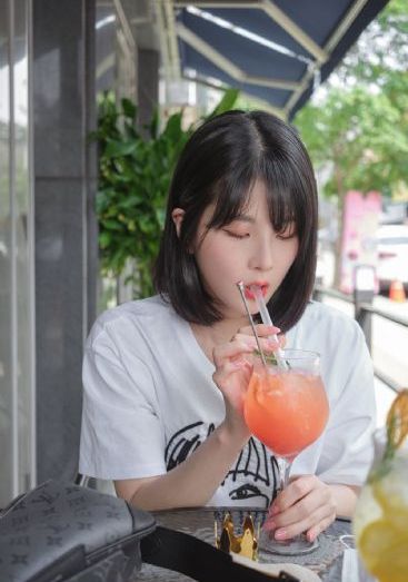 当辣妹来敲门_超清免费观看
