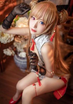 美女脱去内衣露出胸软件_BDHD高清在线观看